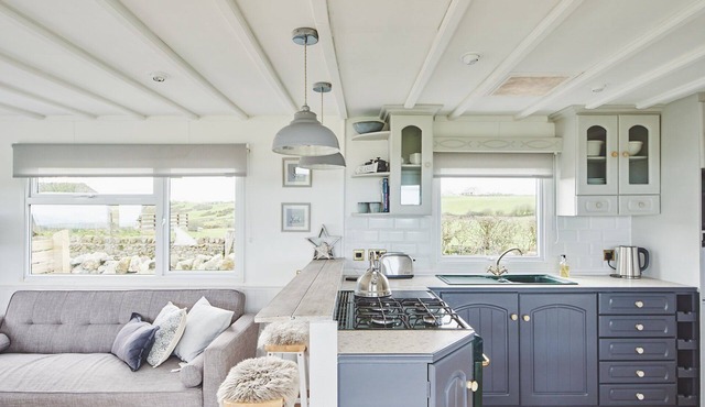 Y Caban - The Cabin, with stunning views and hot tub