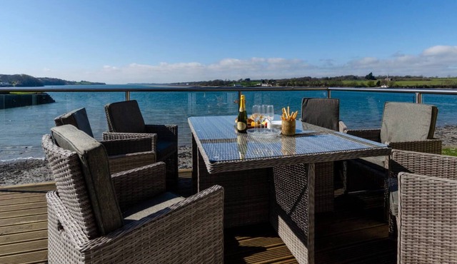 Y Nyth in Y Felinheli