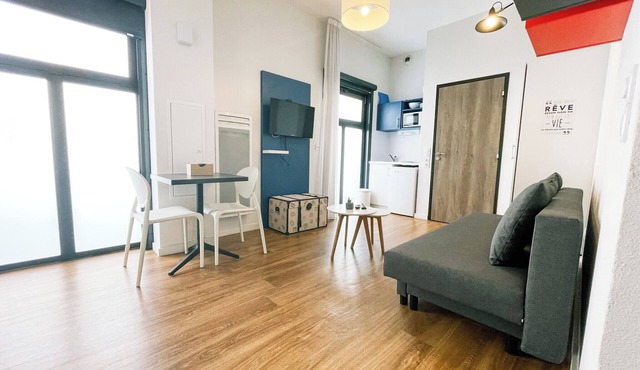 #Y7 | La Résidence 🌆|Studio Caserne de Bonne | Private residence