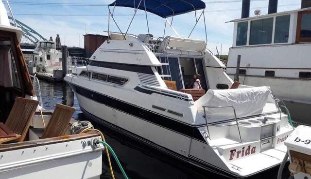 Yacht Stay Providence Marina