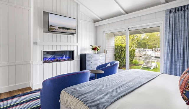 Yachtsman Hotel & Marina Club