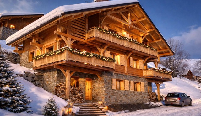 YAKUSH CHALET NEAR CENTER 12 PEOPLE