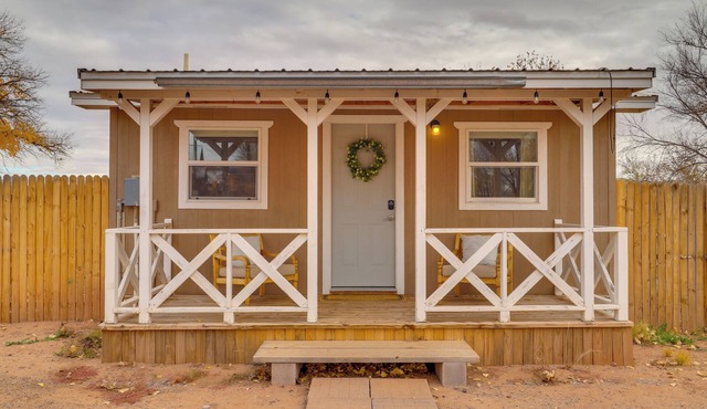 Yard, Deck, Grill! Desert Hideaway By Jemez Canyon