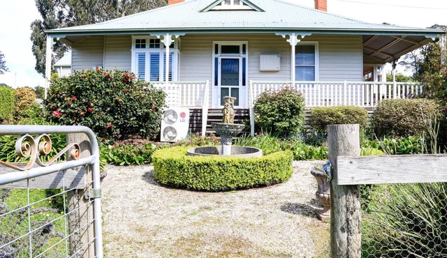 Yarra Valley Strawberry Farms