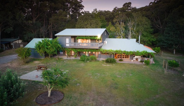 Yarradene Luxury Healesville Farmstay