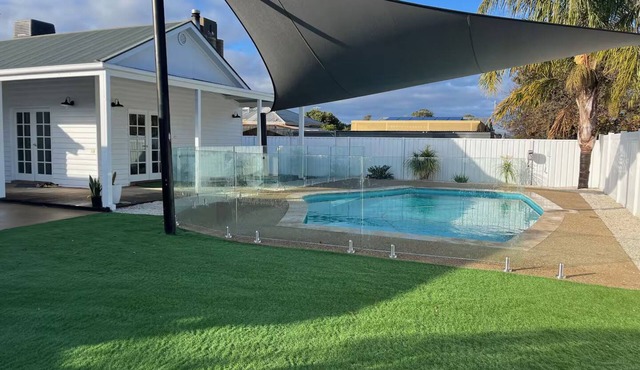 Yarrawonga Walk Everywhere by Ready Set Stay