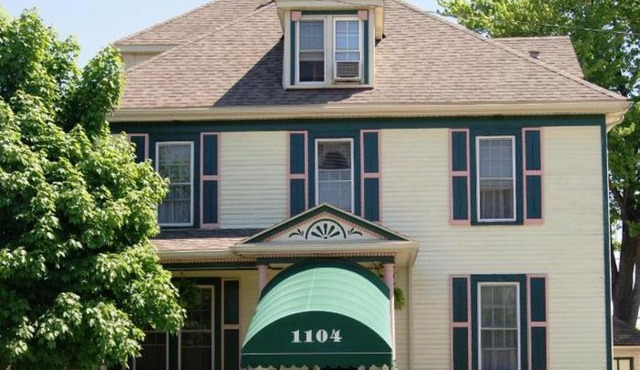 Ye Olde Walkerville Bed & Breakfast