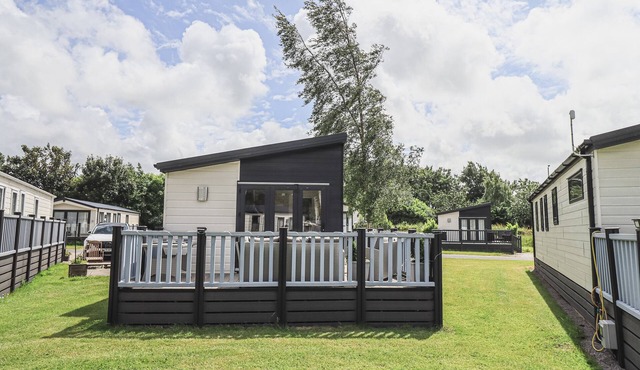 YEALANDS 27, family friendly, with a garden in Carnforth