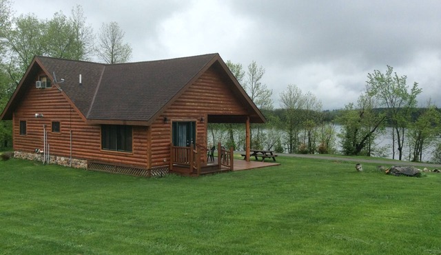 Year Round - Ash Lake Private Cabin