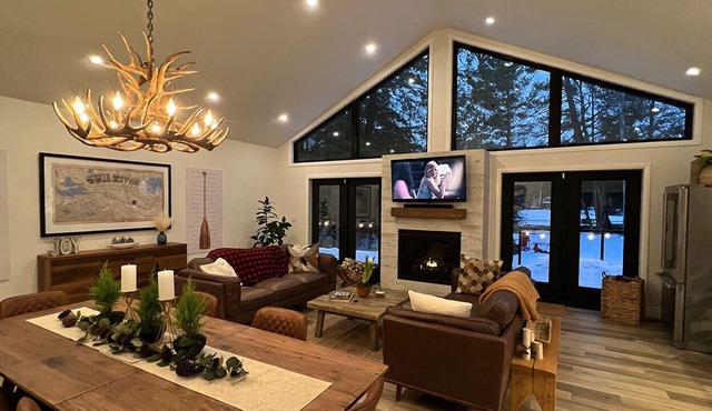Year Round Brand New Cottage in Kawartha Lakes