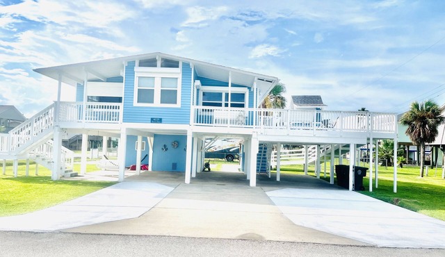 Year round paradise for fishing and beach goers alike .
