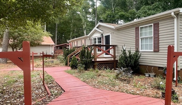 Year Round Playground - Rare Rustic-Modern Getaway