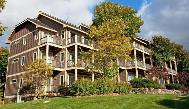 Year-Round Pleasure at Vacation Resort Condos in Bellaire