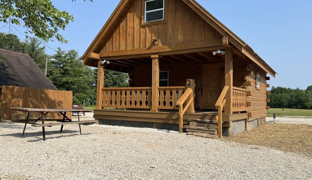 Yellow Banks Log Cabin With Waterfront Views