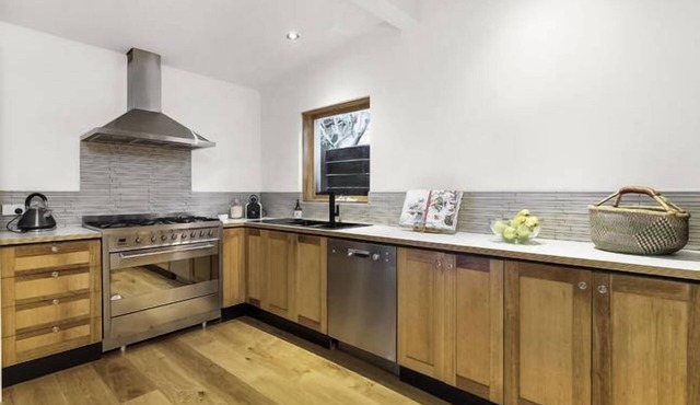 Yellow Door Boutique Accommodation