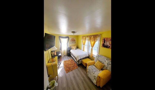 Yellow Rm Dover- Del State, Bayhealth- Dov Base