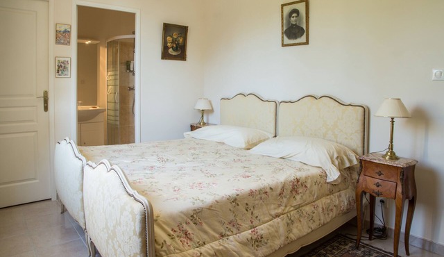 Yellow room: Louis XV decor overlooking south-facing garden