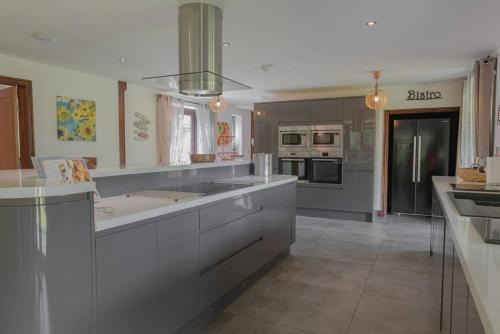 Yellowrush Lodge @ Yellowtop