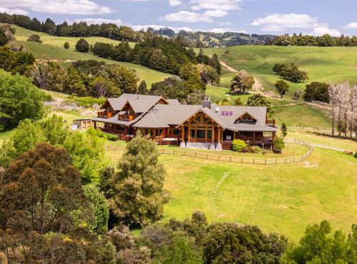 Yellowstone Lodge New Zealand