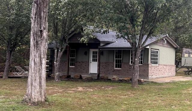 Yellowstone Theme Cabin at EFA