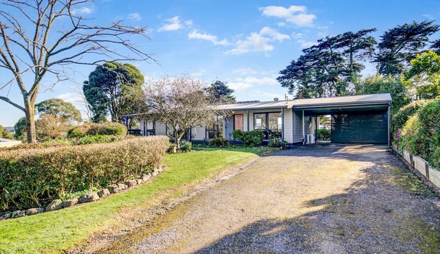 YERING PARK COTTAGE - 3 bedroom home in the heart of the Yarra Valley