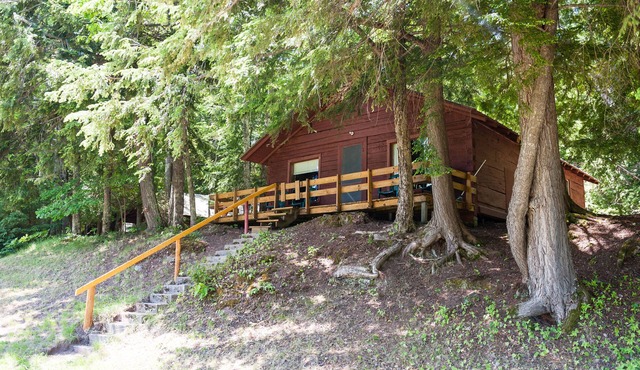 Yksi (#1) Cabin on Otter Lake - Manninen's Cabins