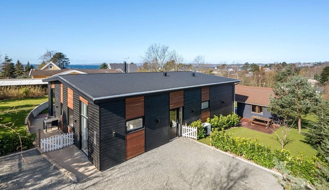 "Ylvi" - 250m from the sea by Interhome