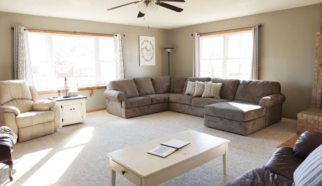 Yoder's Farmstead 4 BR 3 Bath