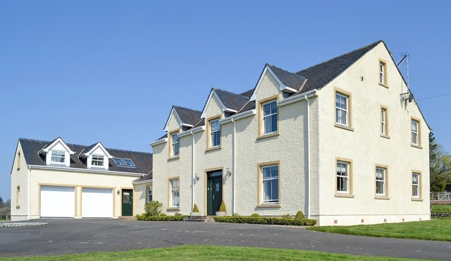 Yonderton House - UK11181