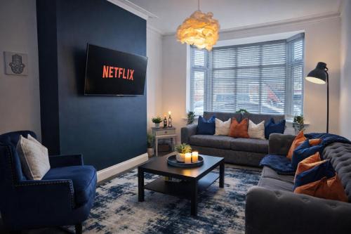 York Boutique House- spacious & stylish with free parking