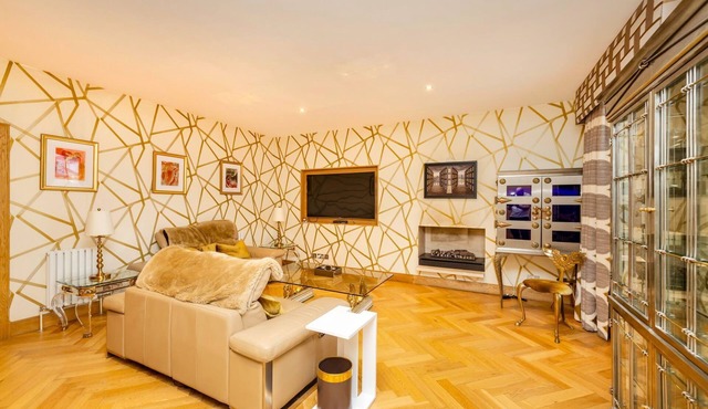 York Place - Three Bedroom Villa, Sleeps 6