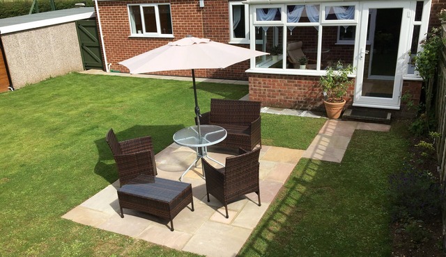 Yorkshire Wolds Spacious Modern Holiday Bungalow