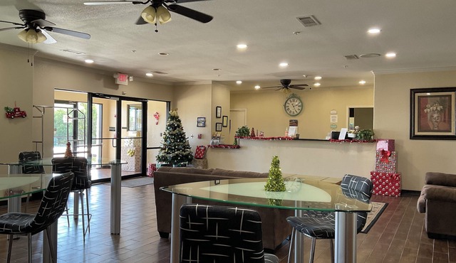 Yorktown Inn And Suites