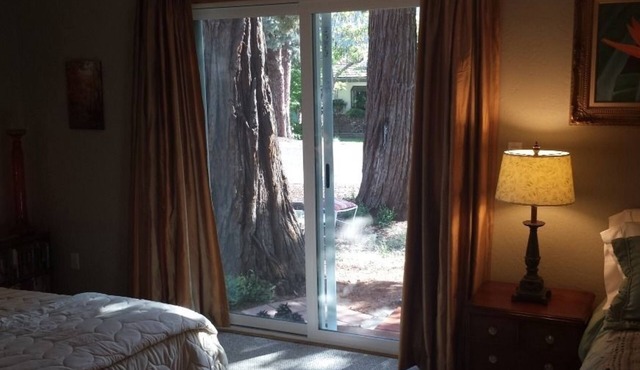 Yosemite Plaisance Bed & Breakfast