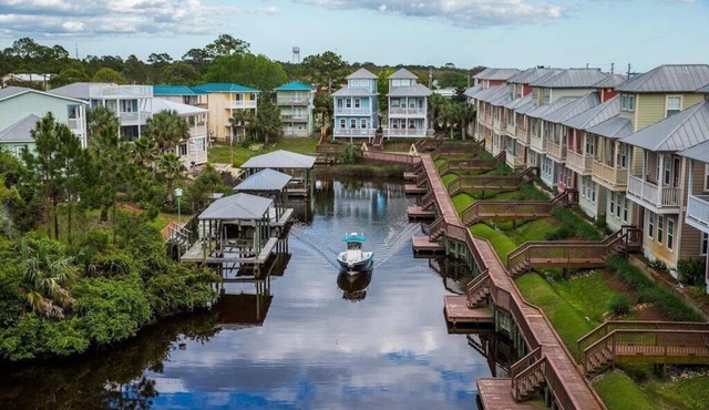 You Deserve a Sea View! 2/2 in Waterside Village with amazing views!