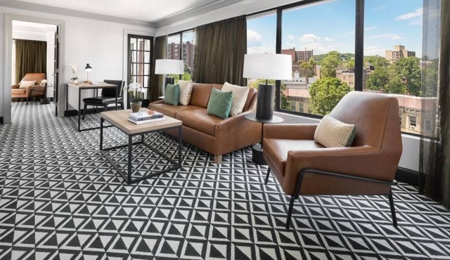 You Found It! 3 Comfortable Units, Close to John F. Kennedy Park