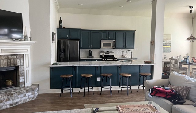 You found it! Great 3/2 in heart of Mandeville. Bring the family and the pups!
