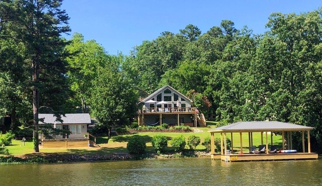 You've Found it! nBest Cove on Lake Hamilton!