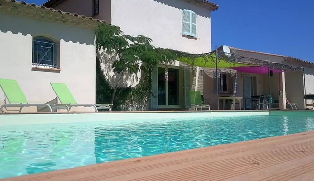 You want to disconnect! Exceptional view of the forest, privacy guaranteed!