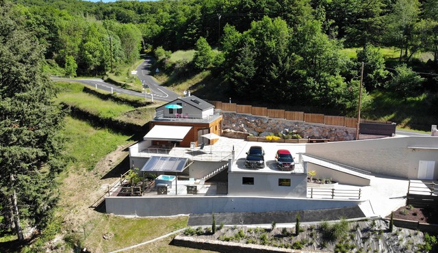 You will be pleasantly surprised by the idyllic setting of this renovated site.