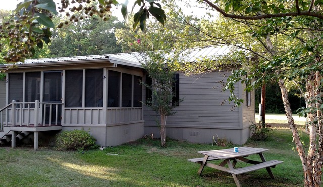 You will love this quaint cabin on Lake Sam Rayburn, Tx -#4