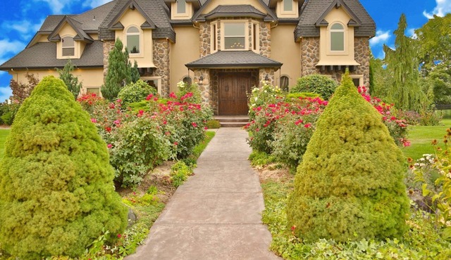 You won`t run out of space at this place!