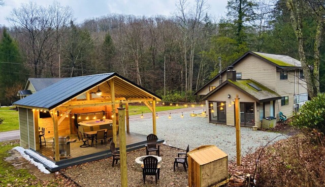Yough Lake Streamside Stylish Cottage w/Hot Tub, Pavilion, Firepit 2 Bdr 2 Bath