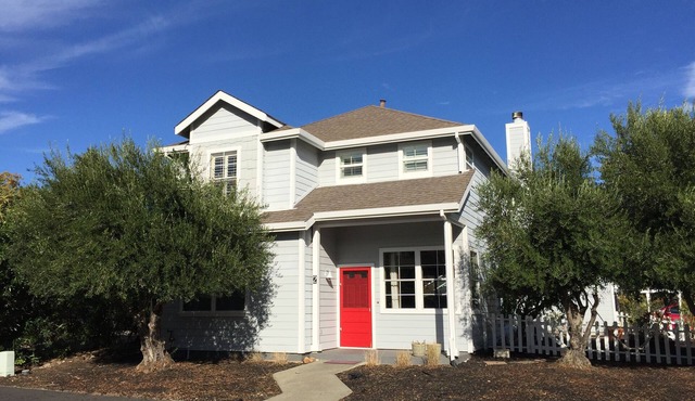 Yountville Wine Country Gem