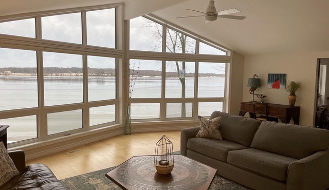 Your 1000 Islands waterfront getaway awaits