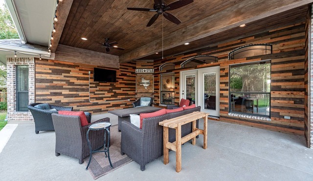 Your Aggieland getaway