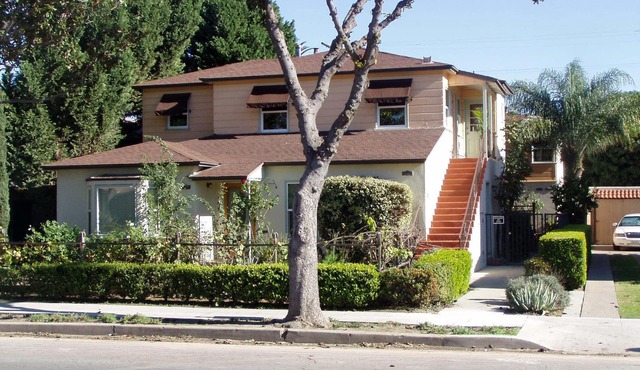 Your Apartment for Business and Holidays