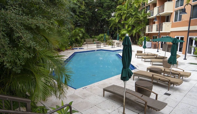 Your Bay View Escape in Coconut Grove, Pool & Gym
