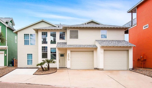 Your Beach Retreat Awaits: Game Room, Community Pool & Easy Beach Access