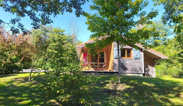 Your chalet 1500m from Cascades du Hérisson